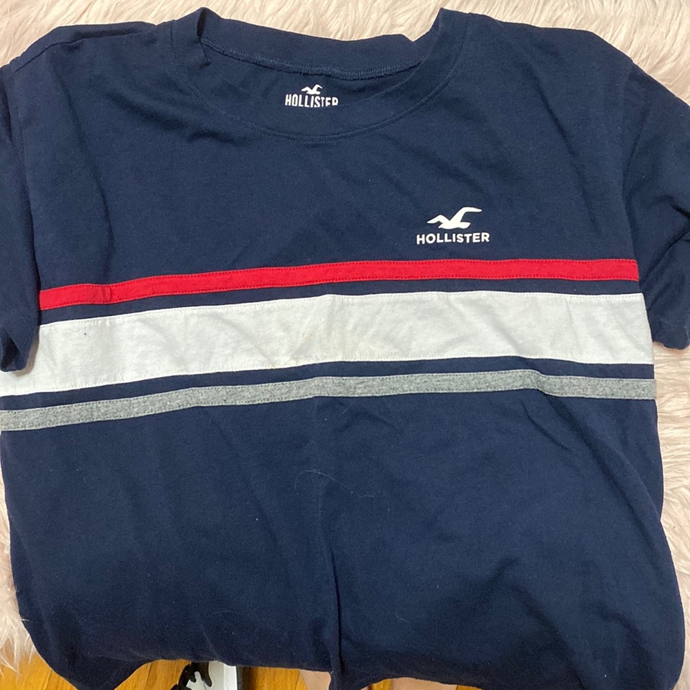 Hollister shirt